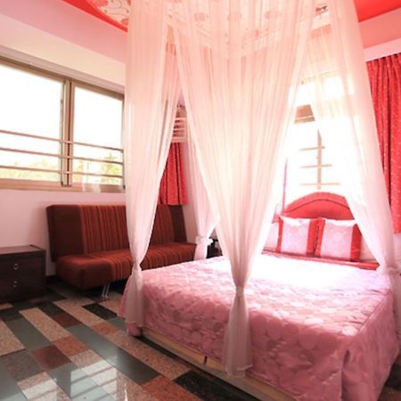 Sakura Homestay Nantou Ngoại thất bức ảnh